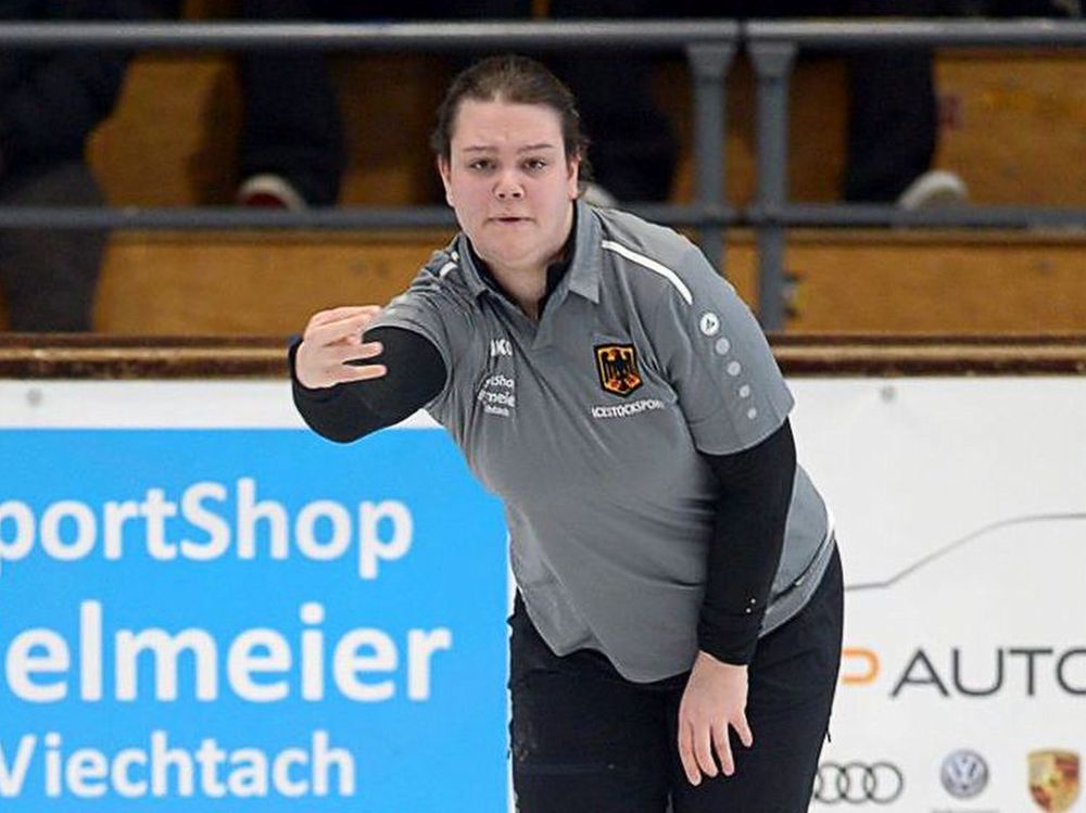 1903 wm ziel damen empl2